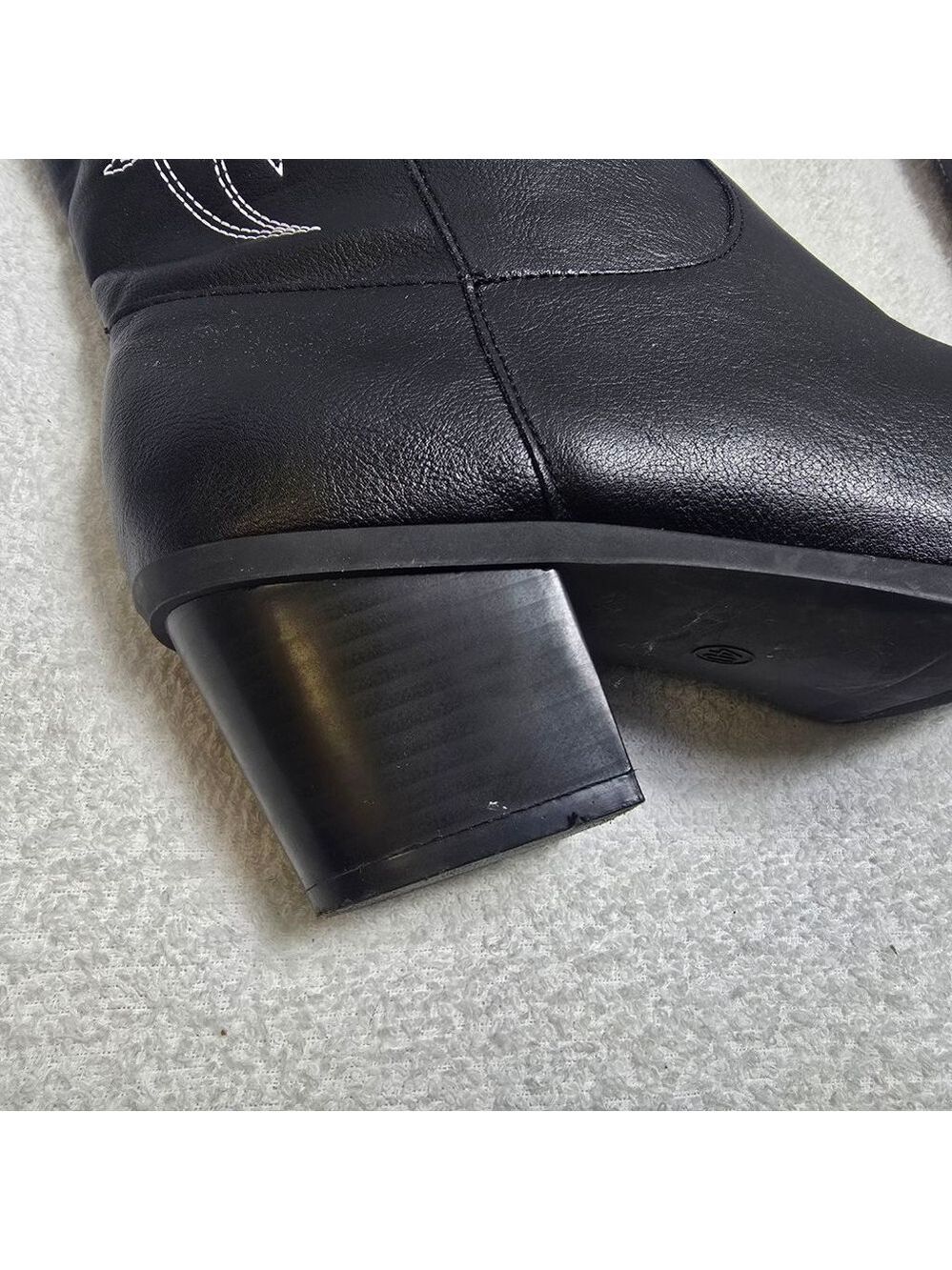 Women's Unbranded Black and White Heeled Cowboy Boots Size 9 - Picture 8 of 10
